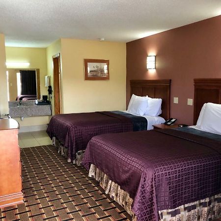 Americas Best Value Inn-Indianola Εξωτερικό φωτογραφία