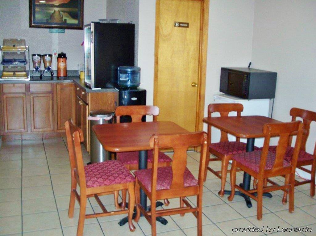 Americas Best Value Inn-Indianola Εξωτερικό φωτογραφία