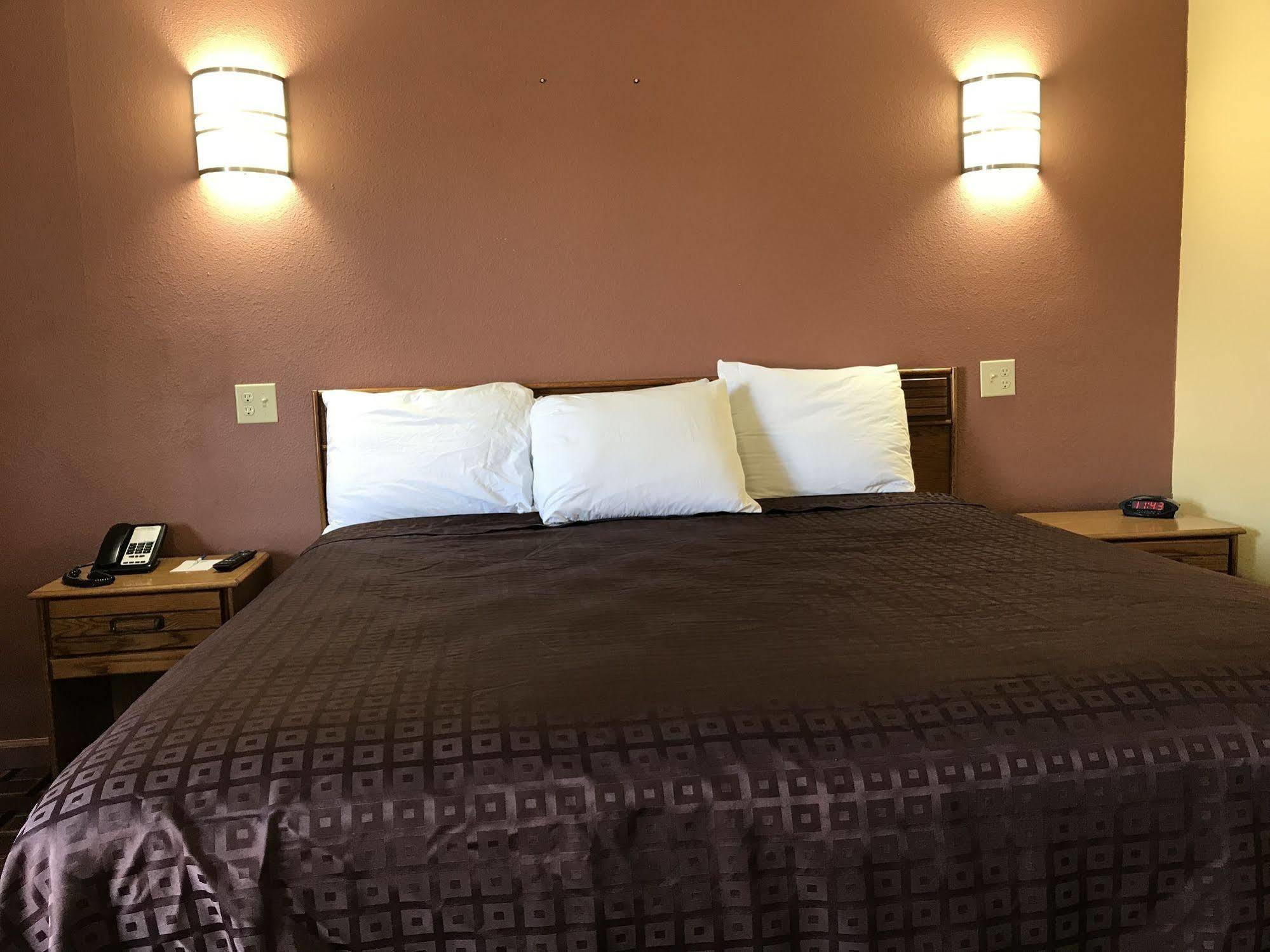 Americas Best Value Inn-Indianola Εξωτερικό φωτογραφία