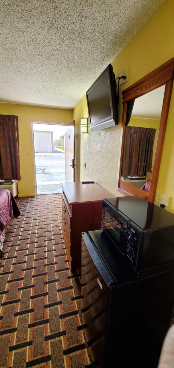 Americas Best Value Inn-Indianola Δωμάτιο φωτογραφία